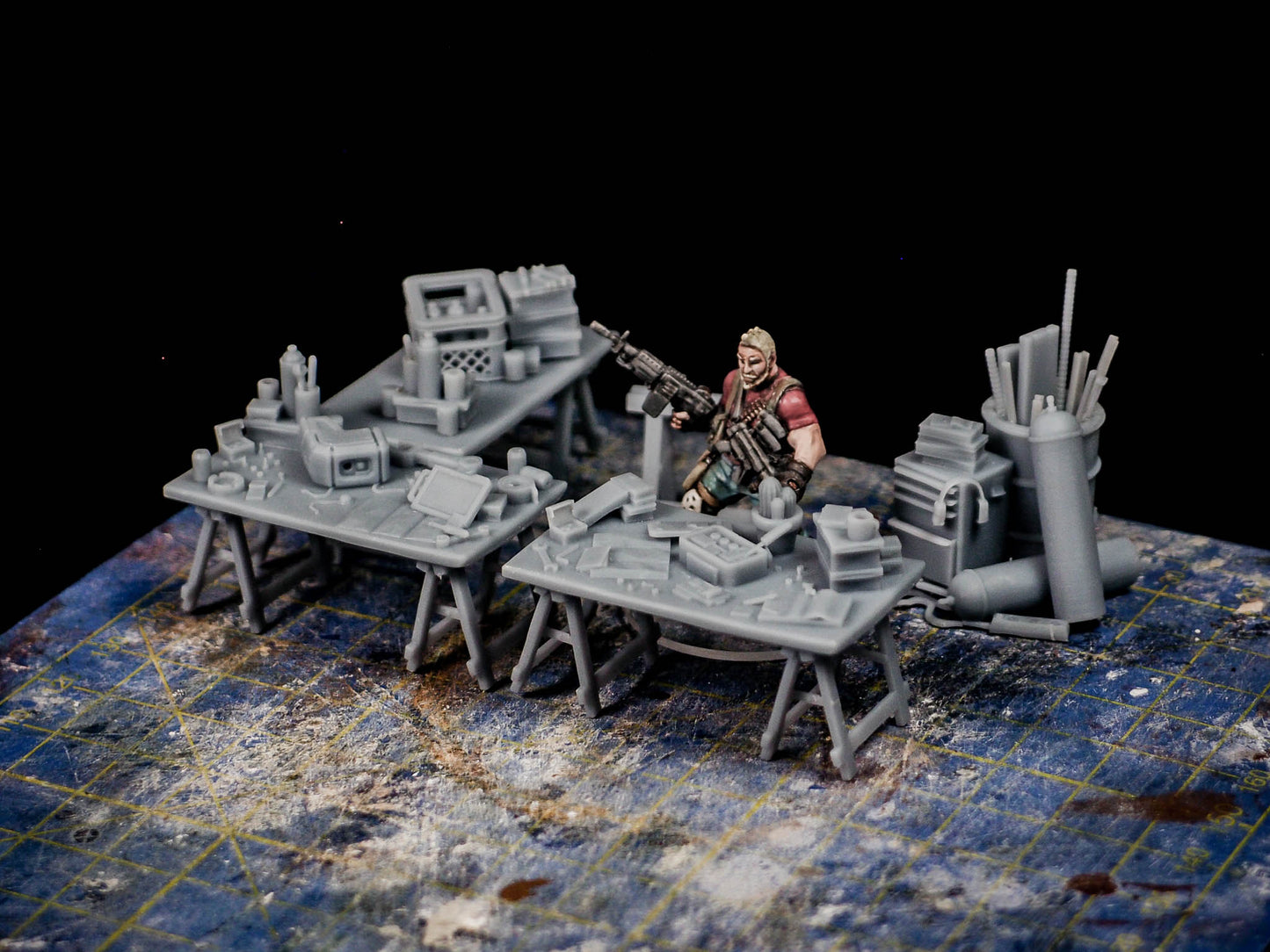 The Shelter - Workbenches - Scatter Terrain - by The lazy Forger - Tabletop RPG Miniature - Roleplaying 3D Printed Fantasy Mini