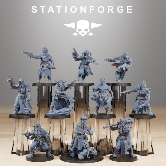 Corrupted Guard Sectarians - Compatible with Warhammer 40K - by Station Forge - Tabletop RPG Miniature - Roleplaying 3D Printed Fantasy Mini