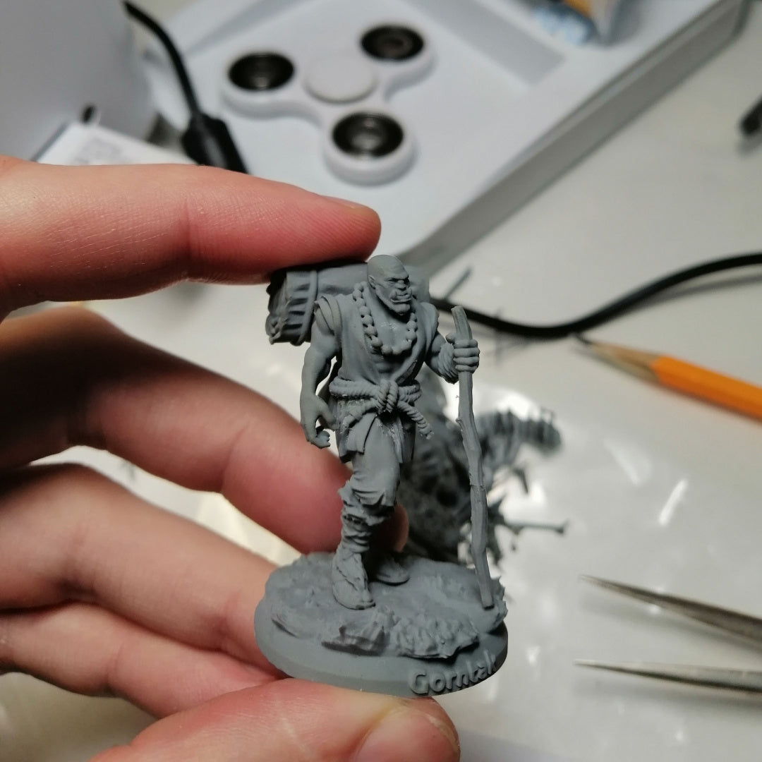 Gorntak the Gentle - Half-Orc Adventurer - by 3DartDigital- Tabletop RPG Miniature - Roleplaying 3D Printed Fantasy Mini