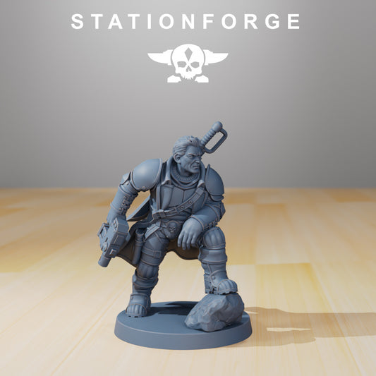 GrimGuard - Colonel Mikhail - Compatible with Warhammer 40K - by Station Forge - Tabletop RPG Miniature - Roleplaying 3D Printed Fantasy Mini