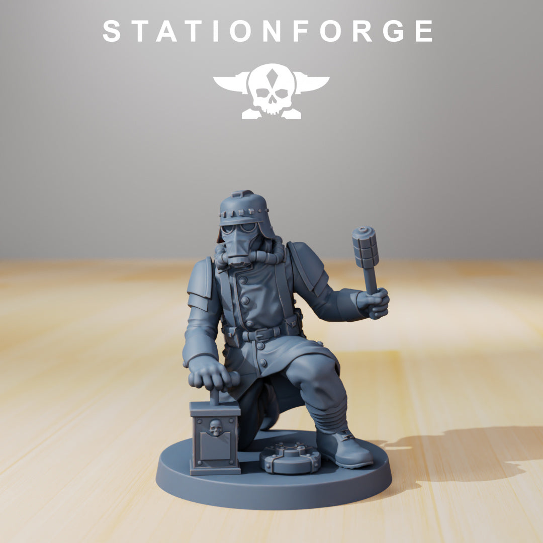 GrimGuard - Supporters - by Station Forge - Tabletop RPG Miniature - Roleplaying 3D Printed Fantasy Mini