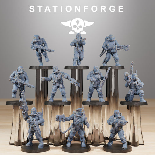 GrimGuard Jungle Fighters - Compatible with Warhammer 40K - by Station Forge - Tabletop RPG Miniature - Roleplaying 3D Printed Fantasy Mini