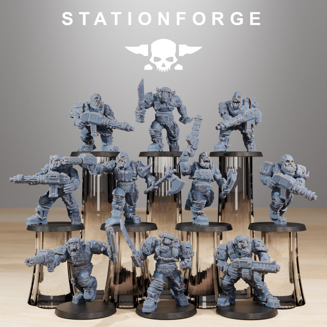 Orkaz Berserkers - Compatible with Warhammer 40K - by Station Forge - Tabletop RPG Miniature - Roleplaying 3D Printed Fantasy Mini