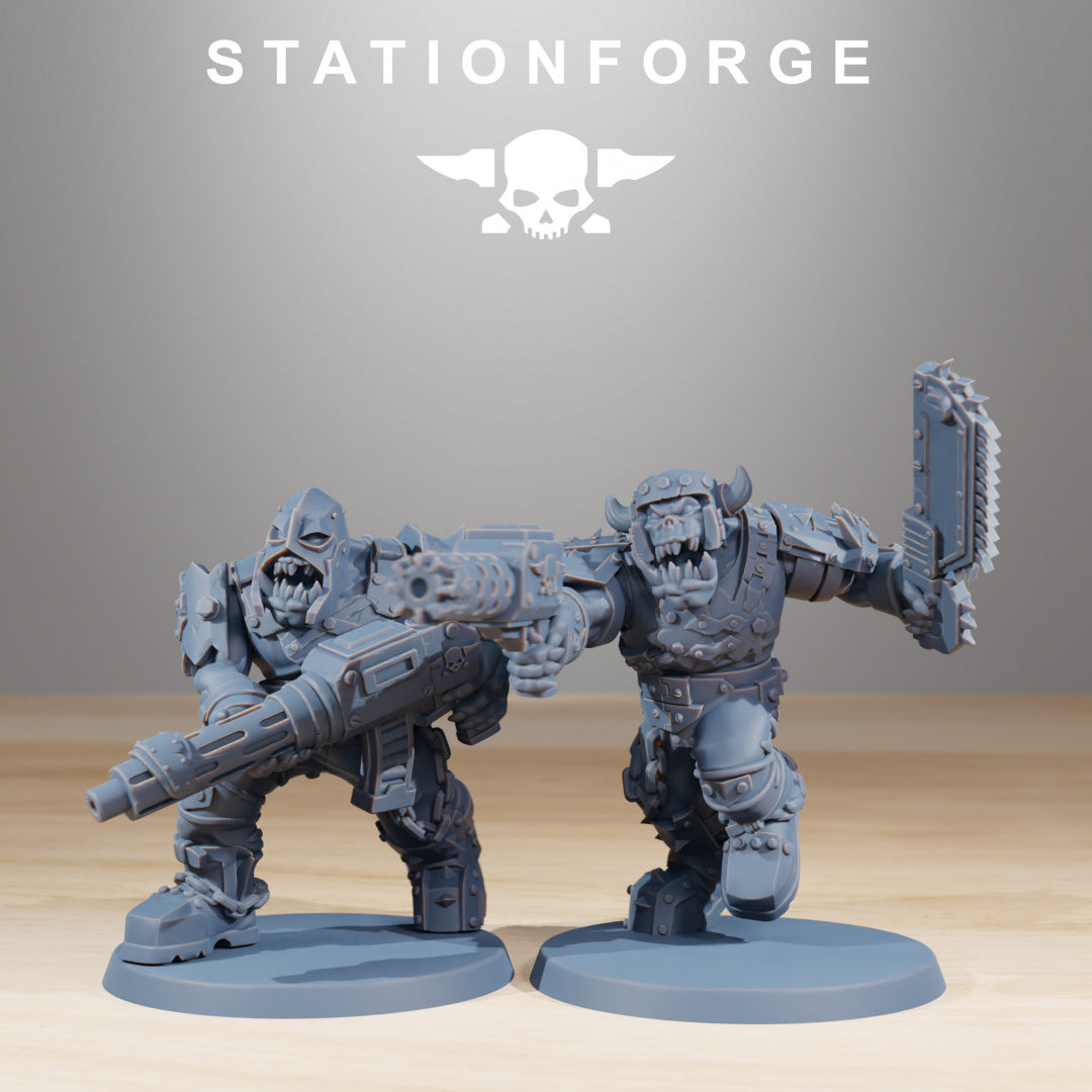 Orkaz Berserkers - Compatible with Warhammer 40K - by Station Forge - Tabletop RPG Miniature - Roleplaying 3D Printed Fantasy Mini