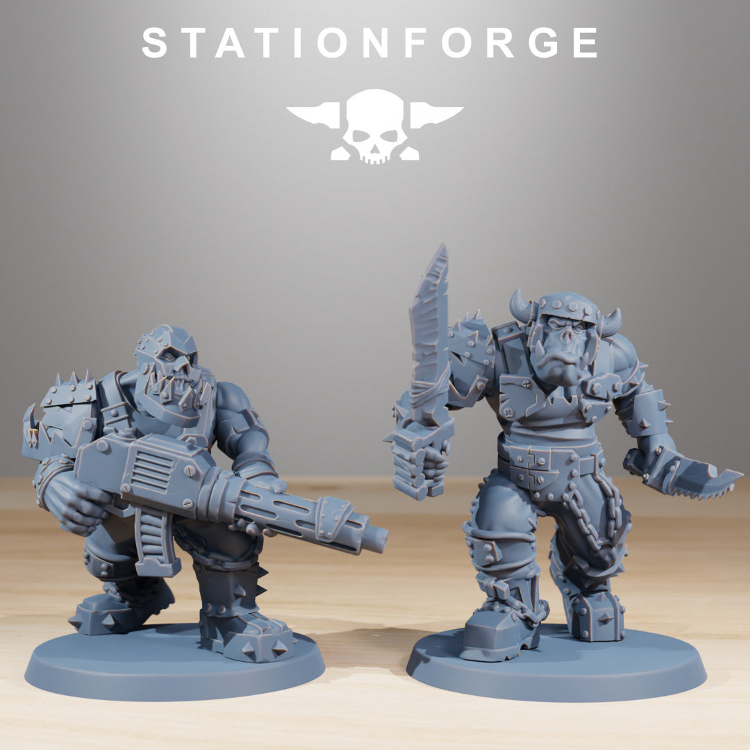 Orkaz Berserkers - Compatible with Warhammer 40K - by Station Forge - Tabletop RPG Miniature - Roleplaying 3D Printed Fantasy Mini