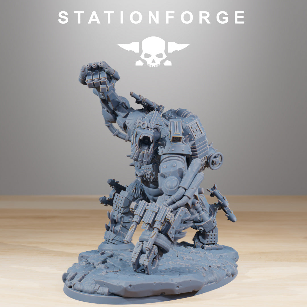 Orkaz Kong - Compatible with Warhammer 40K - by Station Forge - Tabletop RPG Miniature - Roleplaying 3D Printed Fantasy Mini