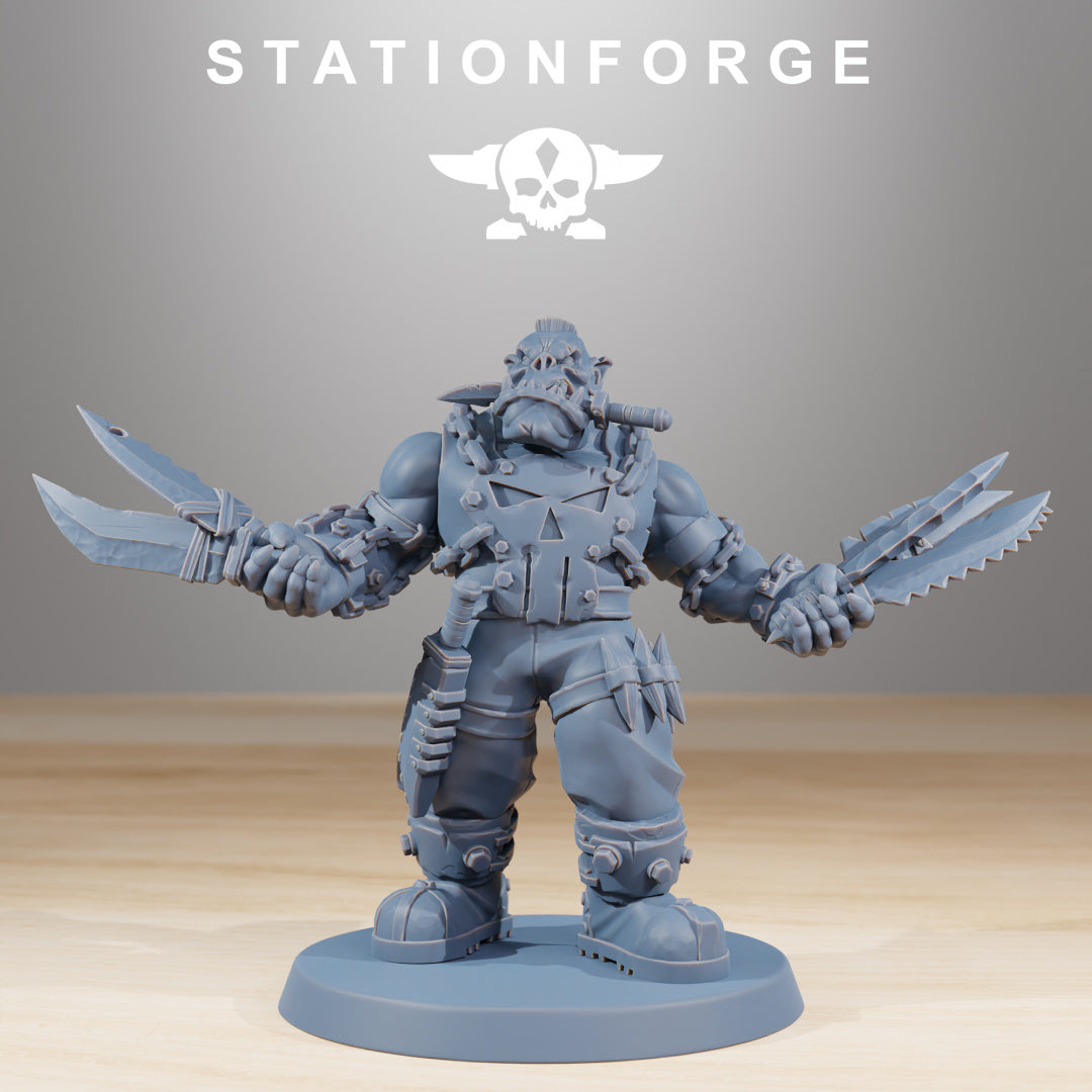 Orkaz Skillers - Compatible with Warhammer 40K - by Station Forge - Tabletop RPG Miniature - Roleplaying 3D Printed Fantasy Mini