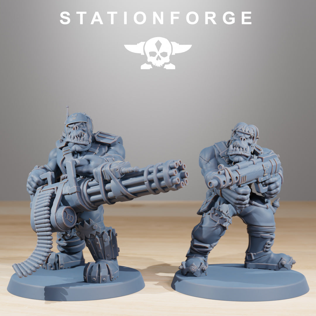 Orkaz Skillers - Compatible with Warhammer 40K - by Station Forge - Tabletop RPG Miniature - Roleplaying 3D Printed Fantasy Mini