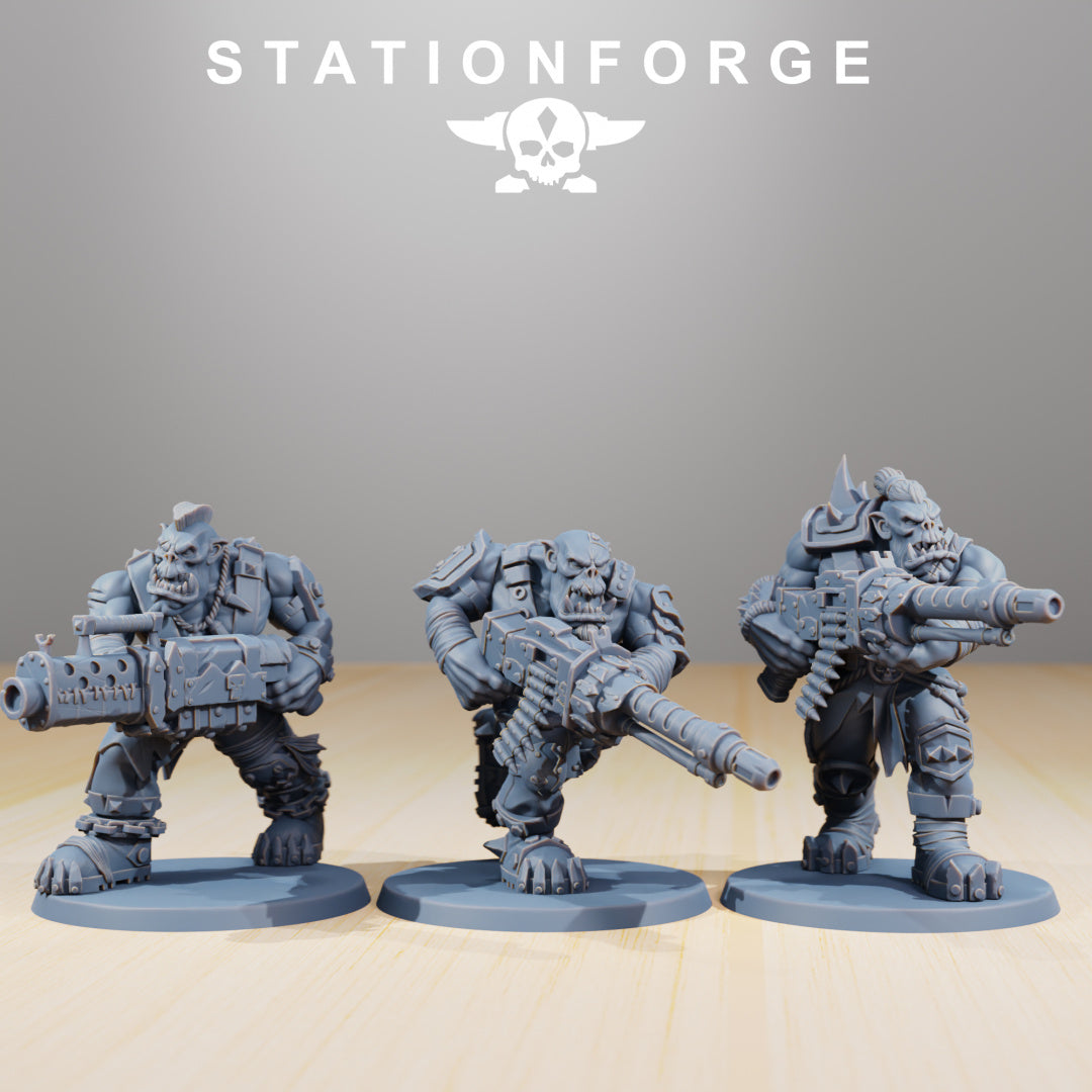 Orkaz Strappaz - Compatible with Warhammer 40K - by Station Forge - Tabletop RPG Miniature - Roleplaying 3D Printed Fantasy Mini