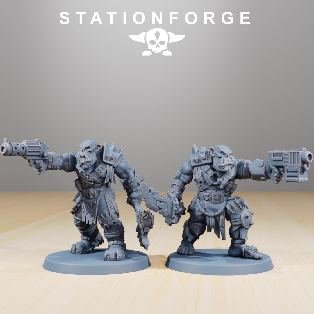 Orkaz Strappaz - Compatible with Warhammer 40K - by Station Forge - Tabletop RPG Miniature - Roleplaying 3D Printed Fantasy Mini