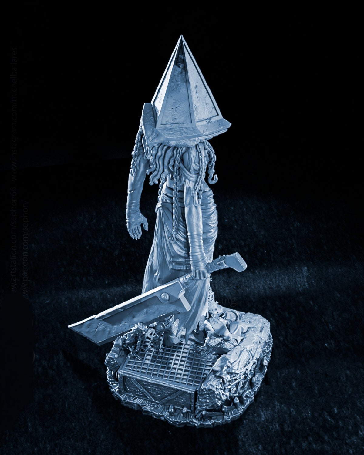 Female Pyramid Head Sculpture (75mm - 300mm) Unpainted / Unassembled / 3D Printed
