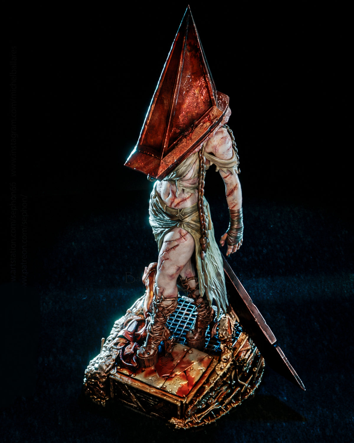 Female Pyramid Head Sculpture (75mm - 300mm) Unpainted / Unassembled / 3D Printed