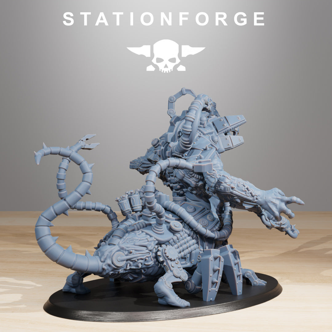 Raticus Chonk Meister - Compatible with Warhammer 40K - by Station Forge - Tabletop RPG Miniature - Roleplaying 3D Printed Fantasy Mini