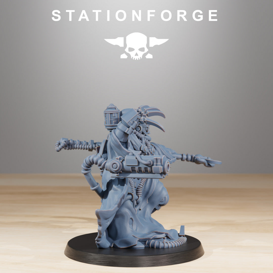 Scavenger The Seer - Compatible with Warhammer 40k - by Station Forge - Tabletop RPG Miniature - Roleplaying 3D Printed Fantasy Mini