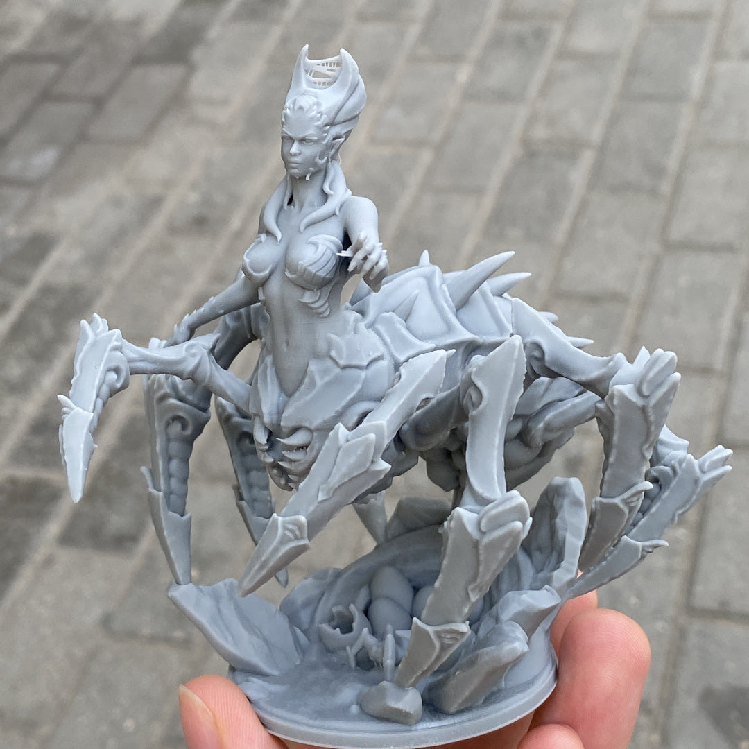 Spider Queen - Drider - Cursed Dark Elf - Menzoberranzan - Dungeons and Dragons - by Creature Armory - Tabletop RPG Miniature - Roleplaying 3D Printed Fantasy Mini