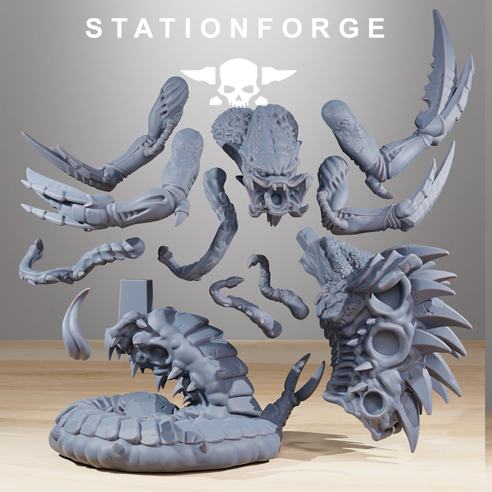 Xenarid Brainiac - Compatible with Warhammer 40K - by Station Forge - Tabletop RPG Miniature - Roleplaying 3D Printed Fantasy Mini