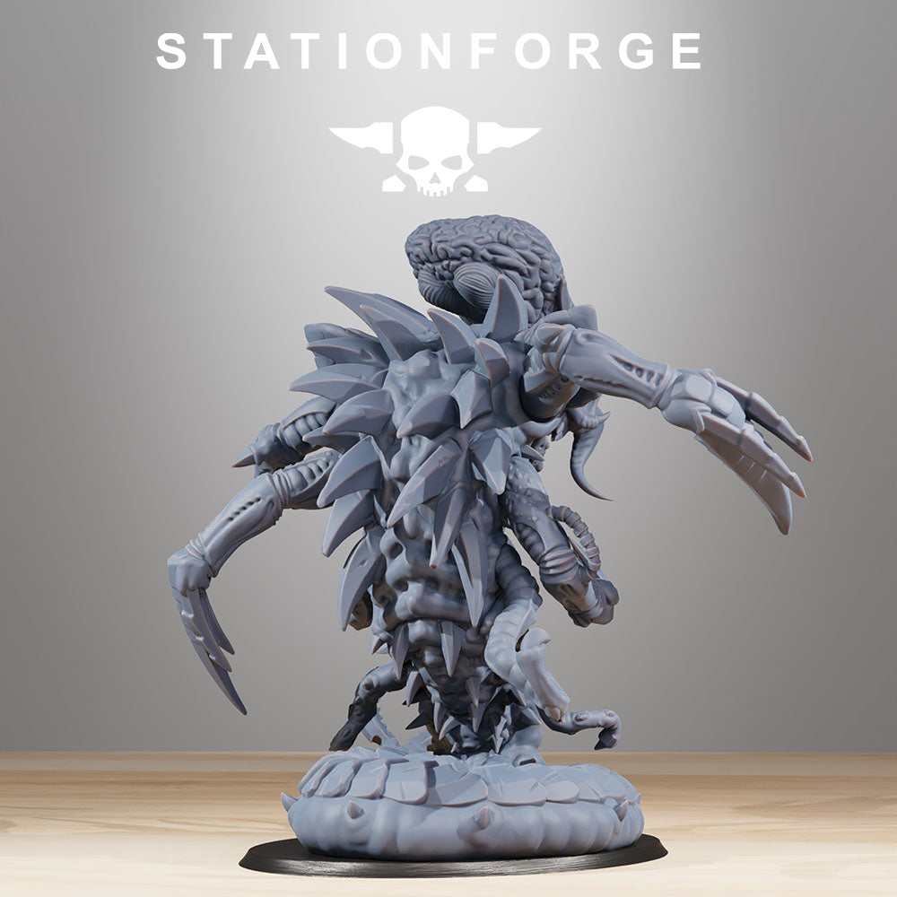 Xenarid Brainiac - Compatible with Warhammer 40K - by Station Forge - Tabletop RPG Miniature - Roleplaying 3D Printed Fantasy Mini