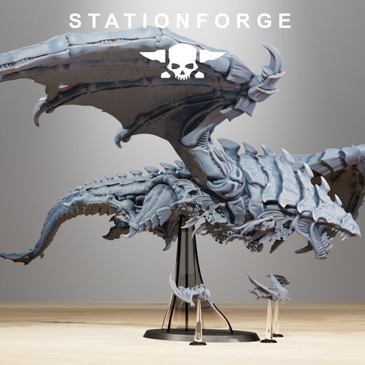 Xenarid Dragon - Compatible with Warhammer 40K - Station Forge - Tabletop RPG Miniature - Roleplaying 3D Printed Fantasy Mini