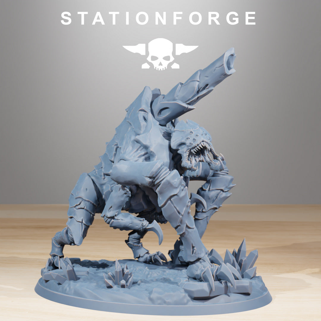 Xenarid Fluxus - Compatible with Warhammer 40K - by Station Forge - Tabletop RPG Miniature - Roleplaying 3D Printed Fantasy Mini