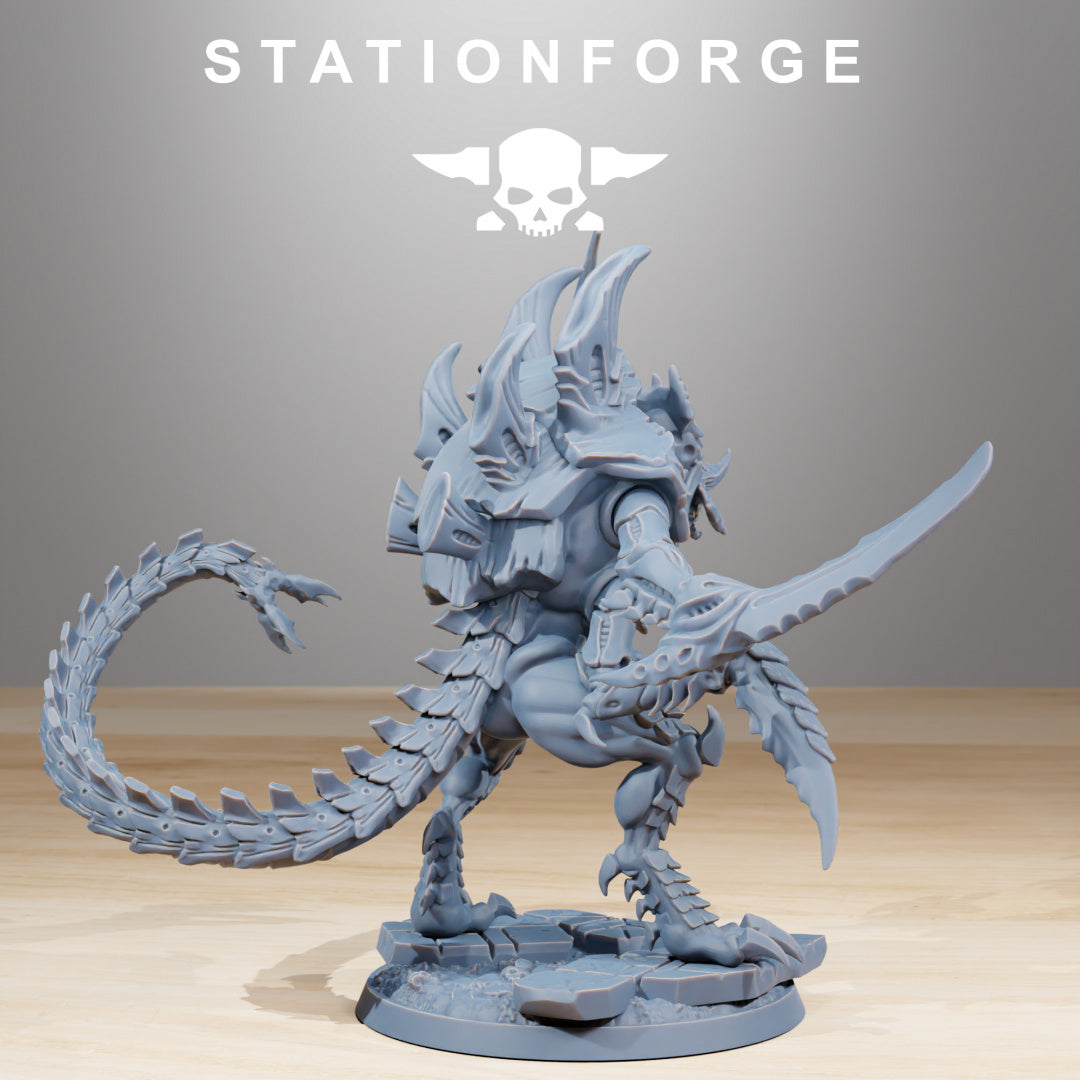 Xenarid Nyxar - Compatible with Warhammer 40K - by Station Forge - Tabletop RPG Miniature - Roleplaying 3D Printed Fantasy Mini