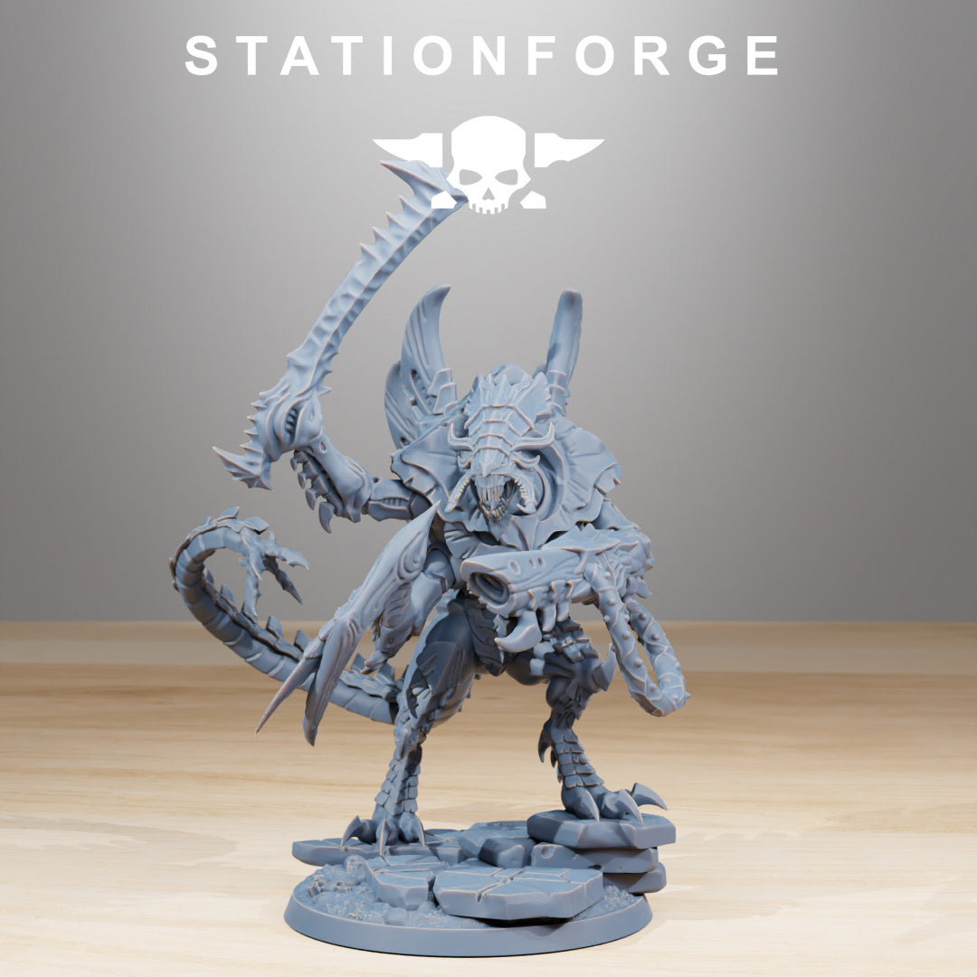 Xenarid Nyxar - Compatible with Warhammer 40K - by Station Forge - Tabletop RPG Miniature - Roleplaying 3D Printed Fantasy Mini