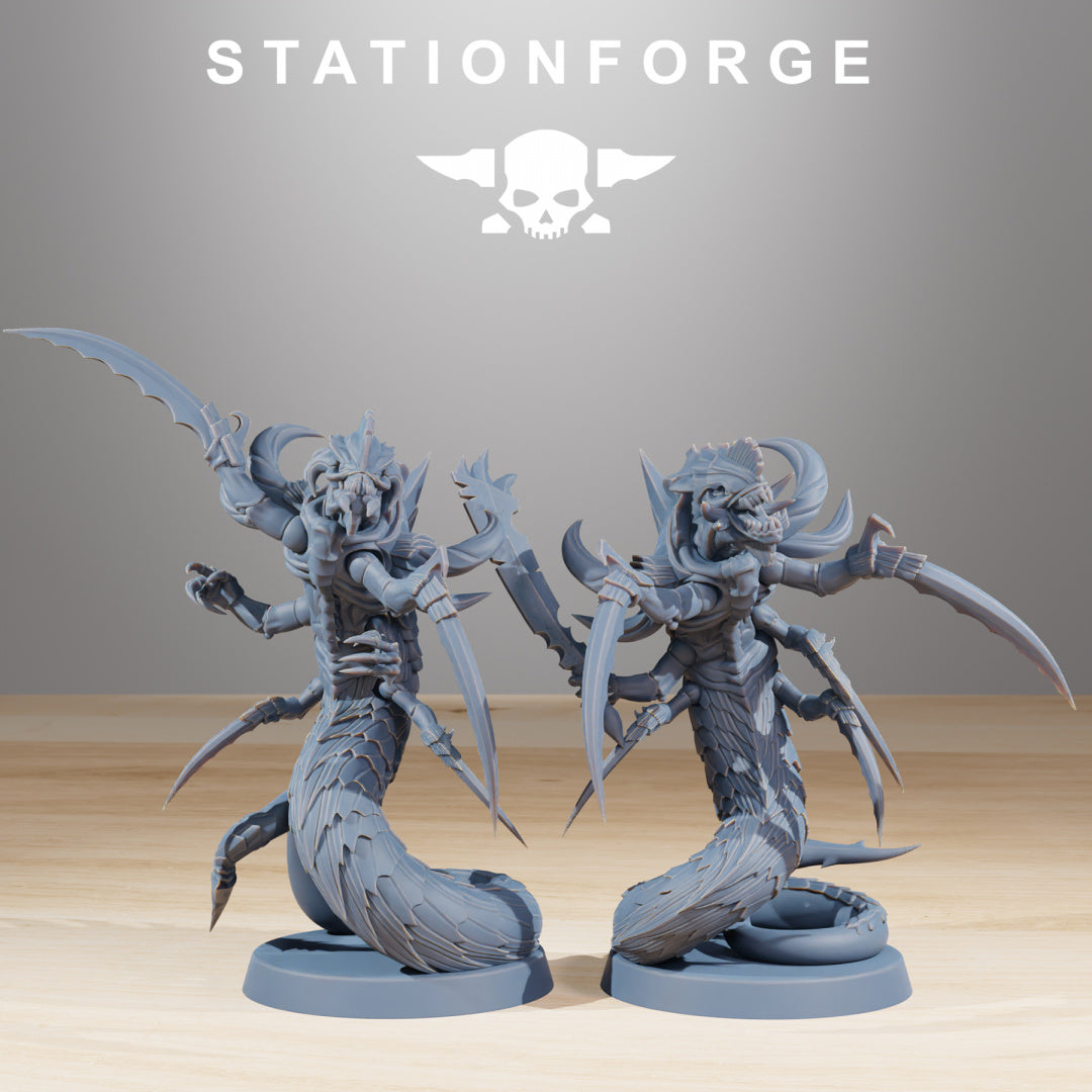 Xenarid Serpents - Compatible with Warhammer 40K - by Station Forge - Tabletop RPG Miniature - Roleplaying 3D Printed Fantasy Mini