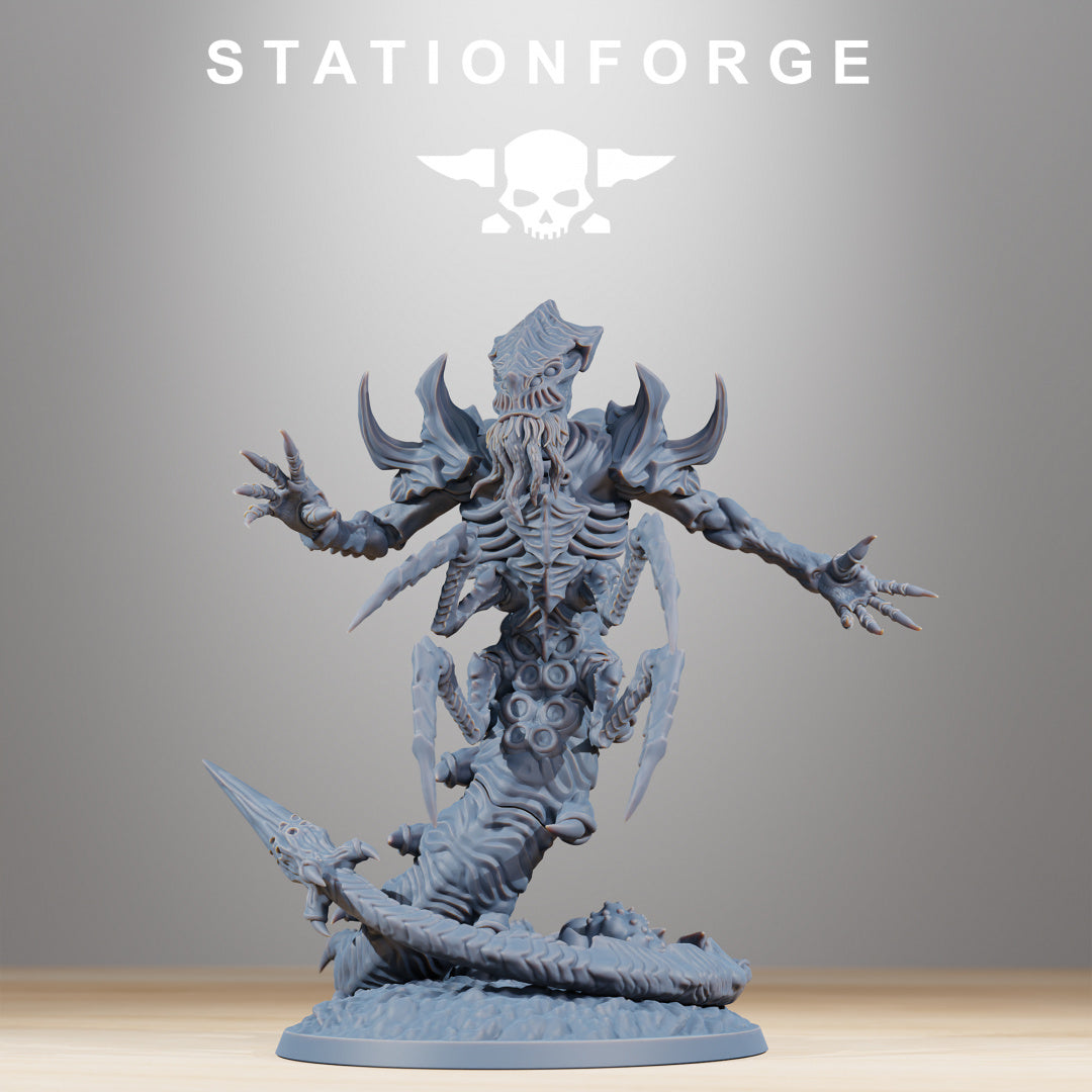 Xenarid Wormaak - Compatible with Warhammer 40K - by Station Forge - Tabletop RPG Miniature - Roleplaying 3D Printed Fantasy Mini